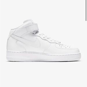 Nike Air Force 1 '07 Mid
